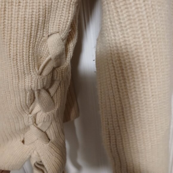 *Rare* Zara 100% Cashmere Sweater Made in Italy - Picture 2 of 9